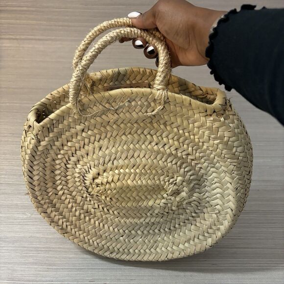 SOCCO Designs boho round bag Beach basket Straw Bag French Basket Top handle - Picture 4 of 8